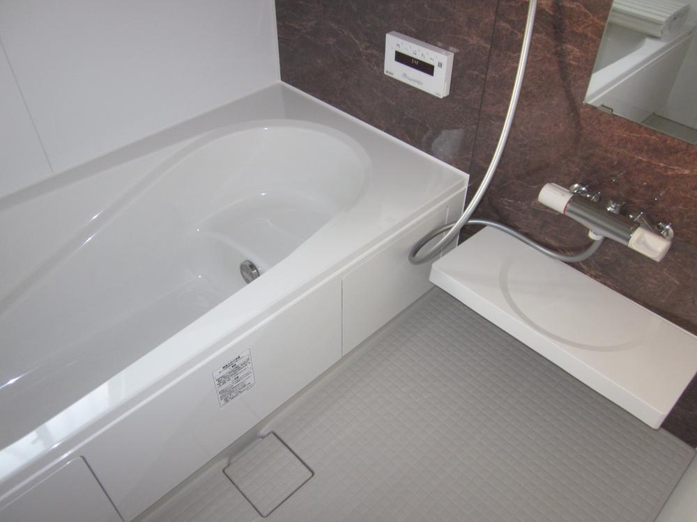 Bathroom. Bathroom dryer with bus