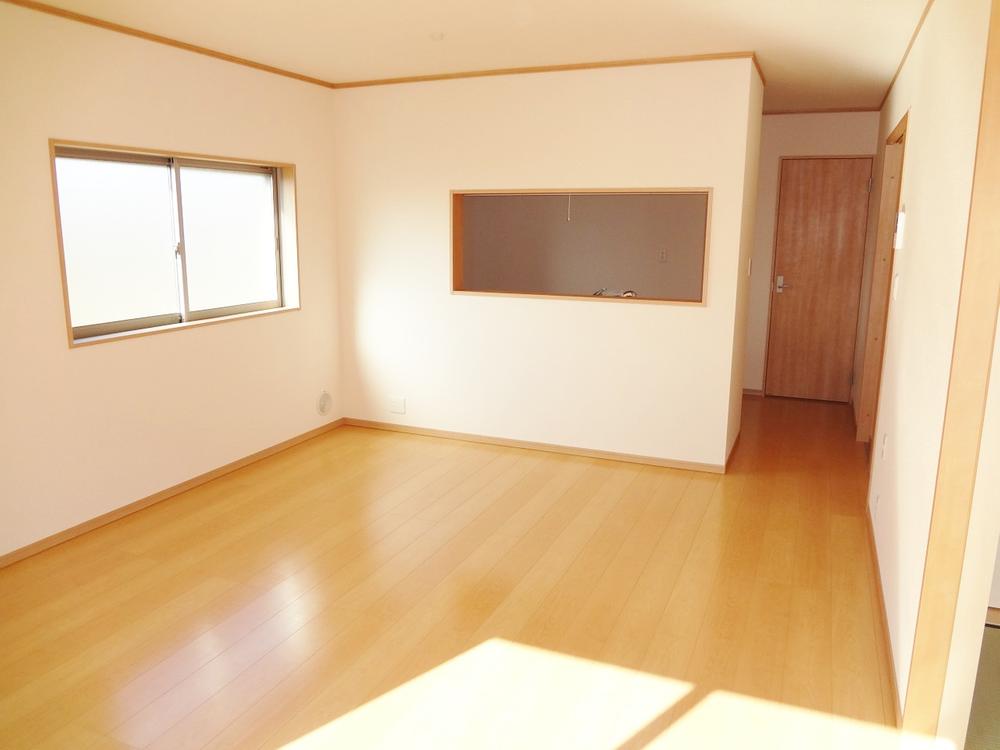 Living. Indoor (12 May 2013) Shooting 1 Building