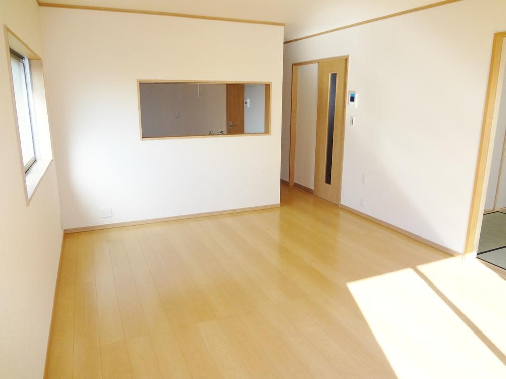 Living. Indoor (12 May 2013) Shooting