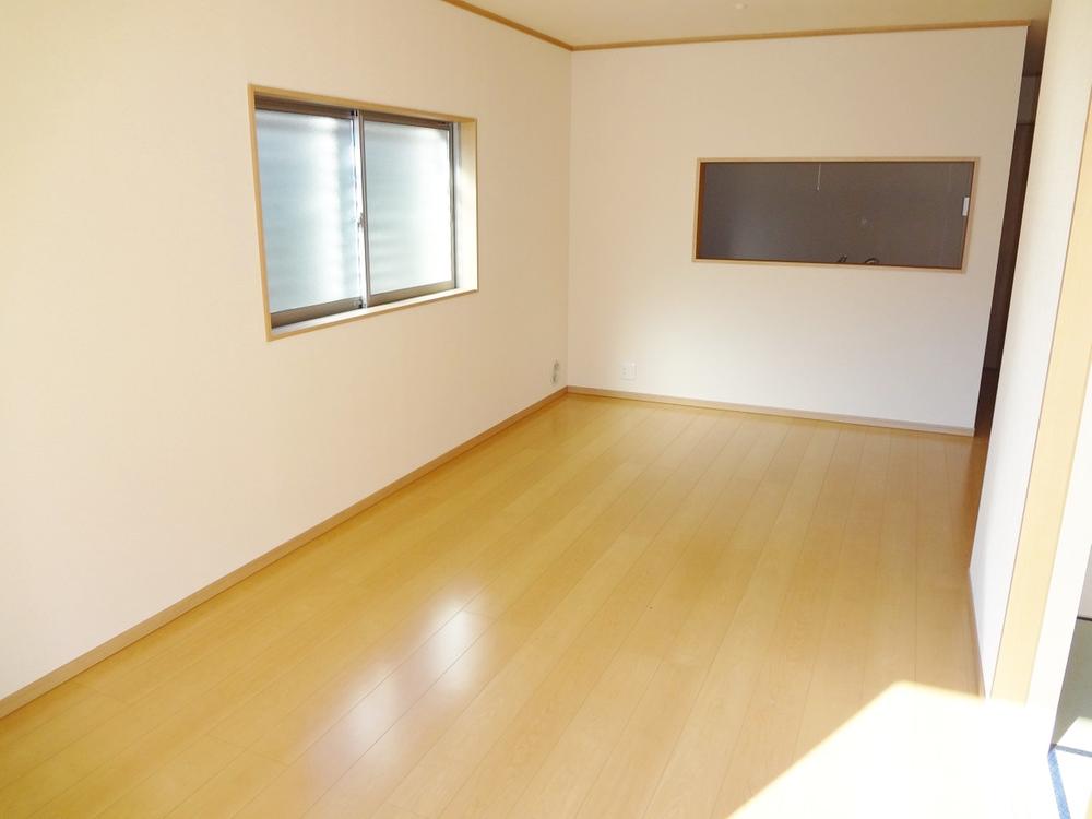 Living. Indoor (12 May 2013) Shooting