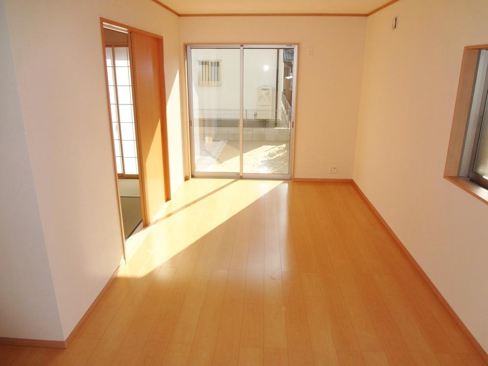 Living. Indoor (12 May 2013) Shooting