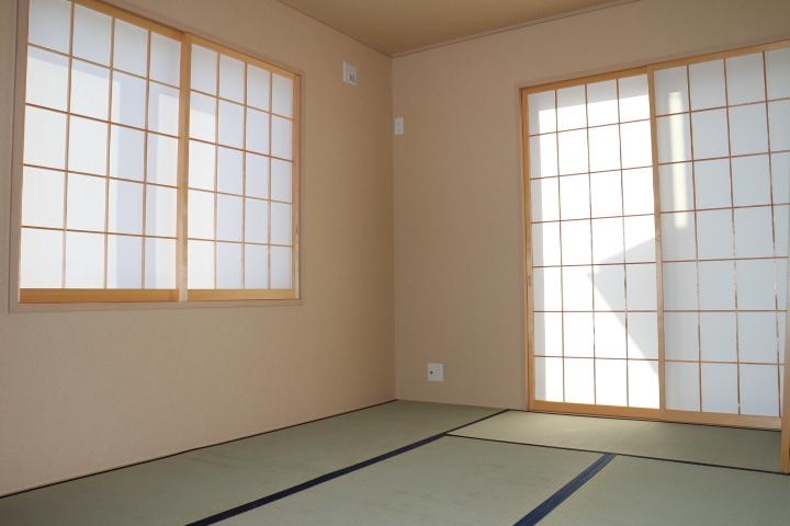 Non-living room. Bright Japanese-style room