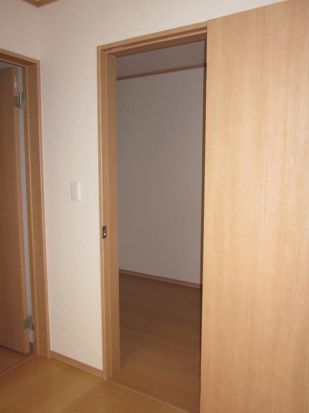 Receipt. Walk-in closet