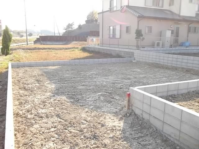 Local appearance photo. Your family worry comfortable you have small children in a quiet residential area