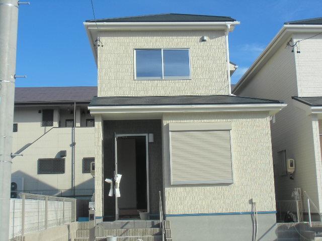 Local appearance photo. (Building 2) completed