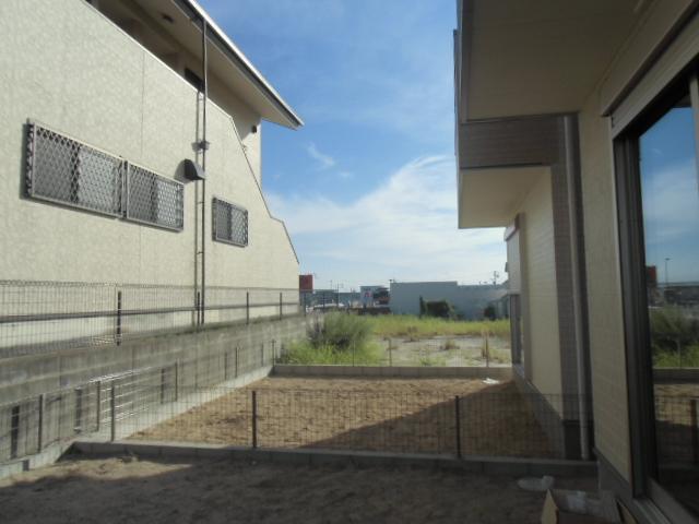 Garden. Local (July 2013) Shooting