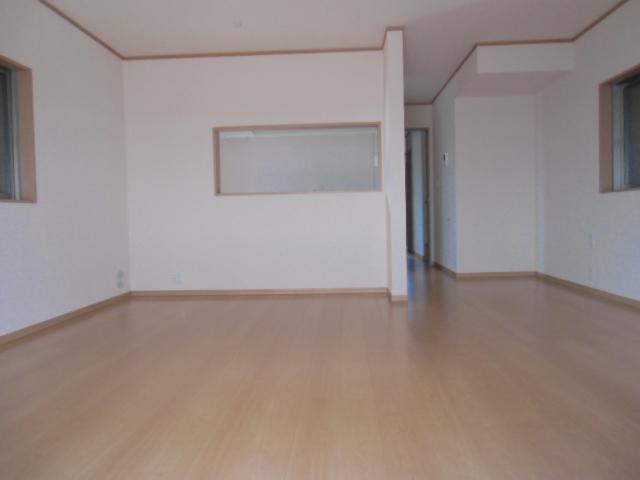 Living. Indoor (July 2013) shooting 1 Building