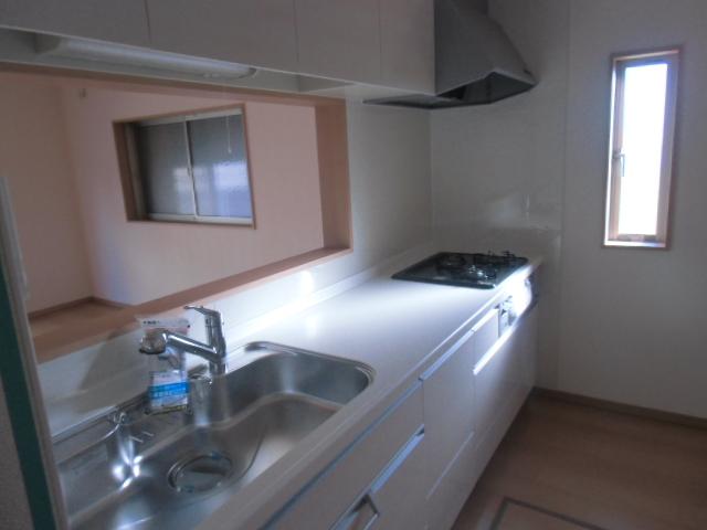 Living. Indoor (July 2013) shooting 1 Building