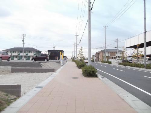 Local photos, including front road