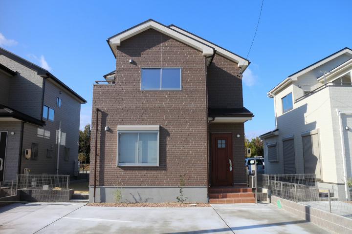 Local appearance photo. Imposing completed! You can preview!