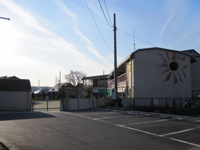 kindergarten ・ Nursery. Southern nursery school (kindergarten ・ 610m to the nursery)