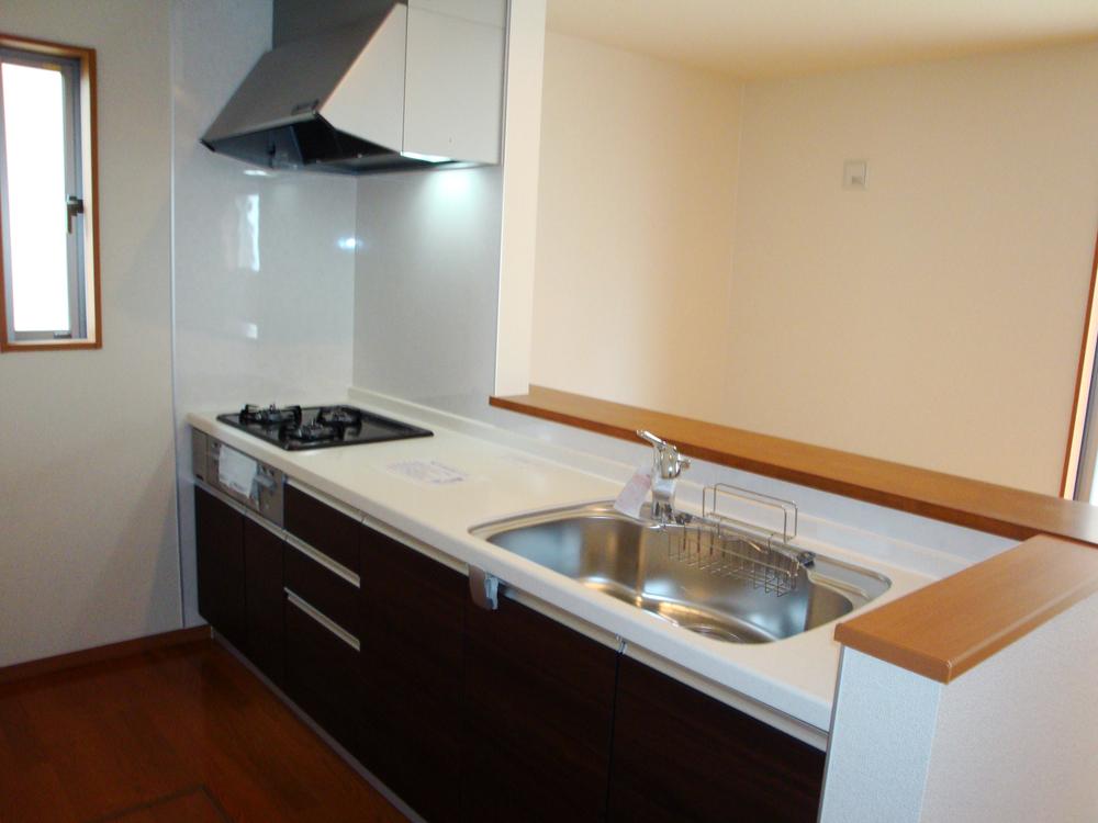 Same specifications photo (kitchen)