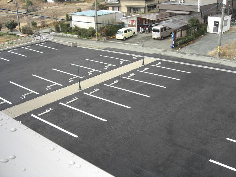 Parking lot