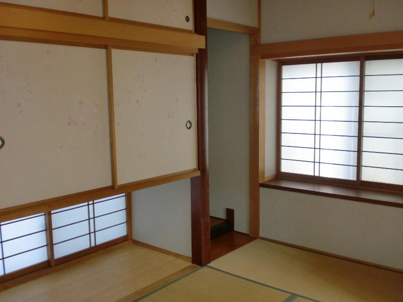 Other. 1st floorese-style room