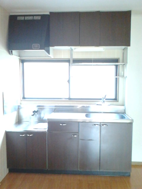 Kitchen. There is a window on the side