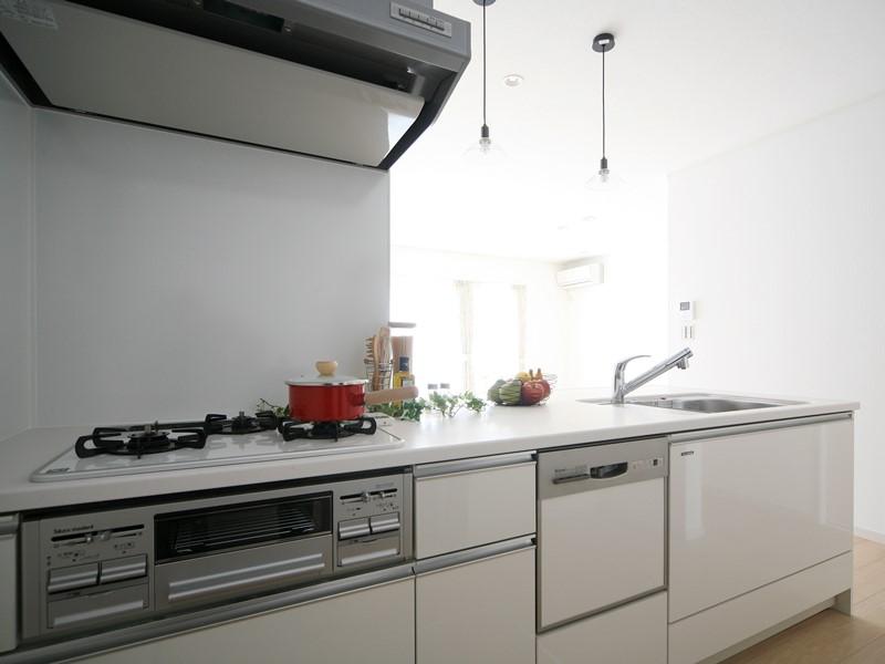 Kitchen. Kitchen to spend a fun cooking time