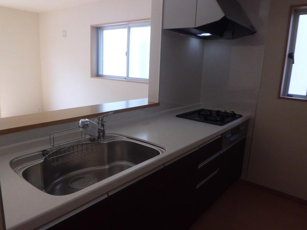 Kitchen. Building 3 ☆ Face-to-face kitchen ☆ Three-necked stove ☆