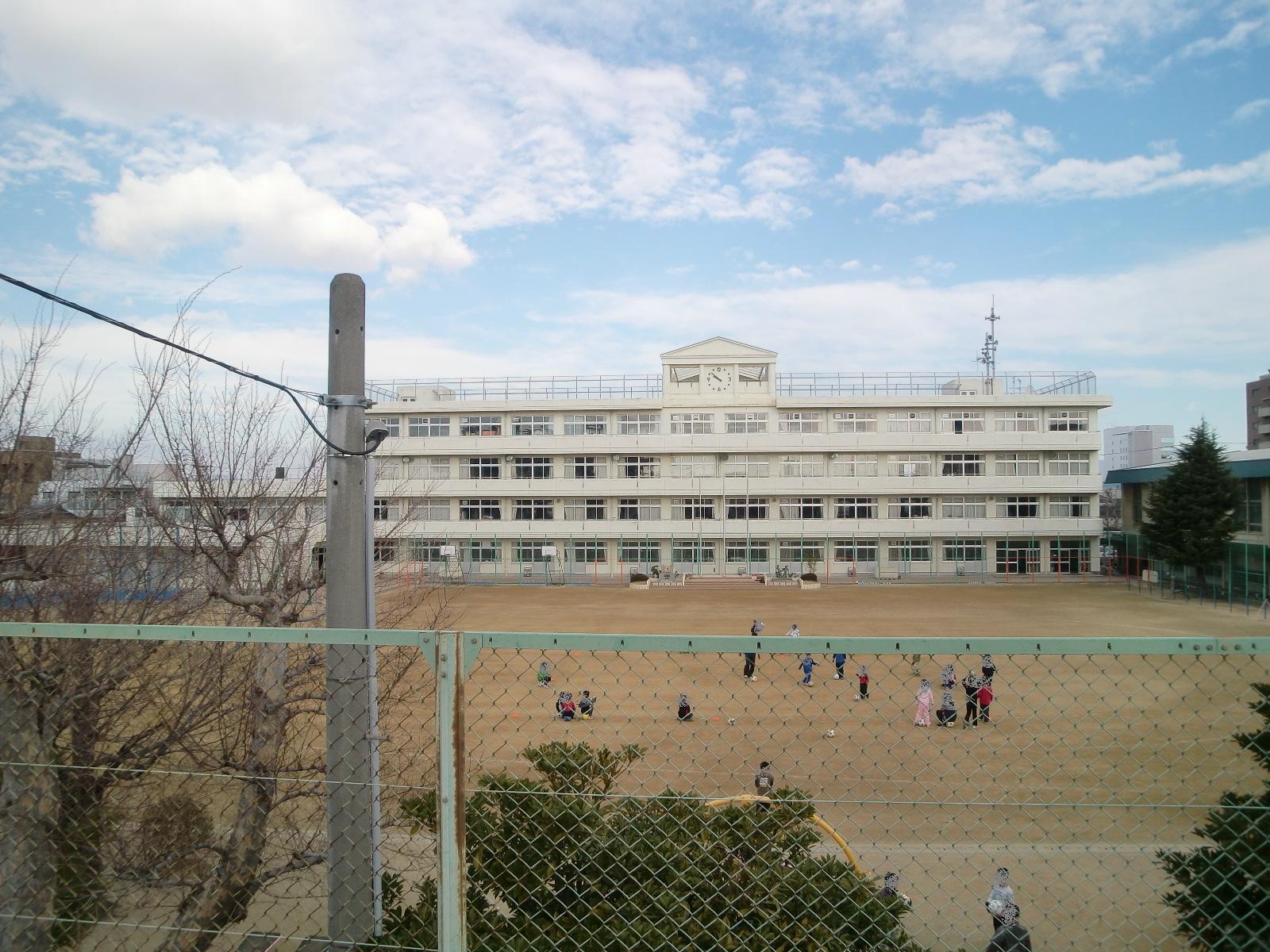 Primary school. 473m to Toyohashi Municipal Hanei elementary school (elementary school)