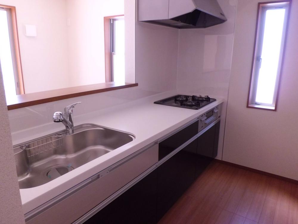 Kitchen. ☆ System kitchen ☆ Three-necked stove ☆