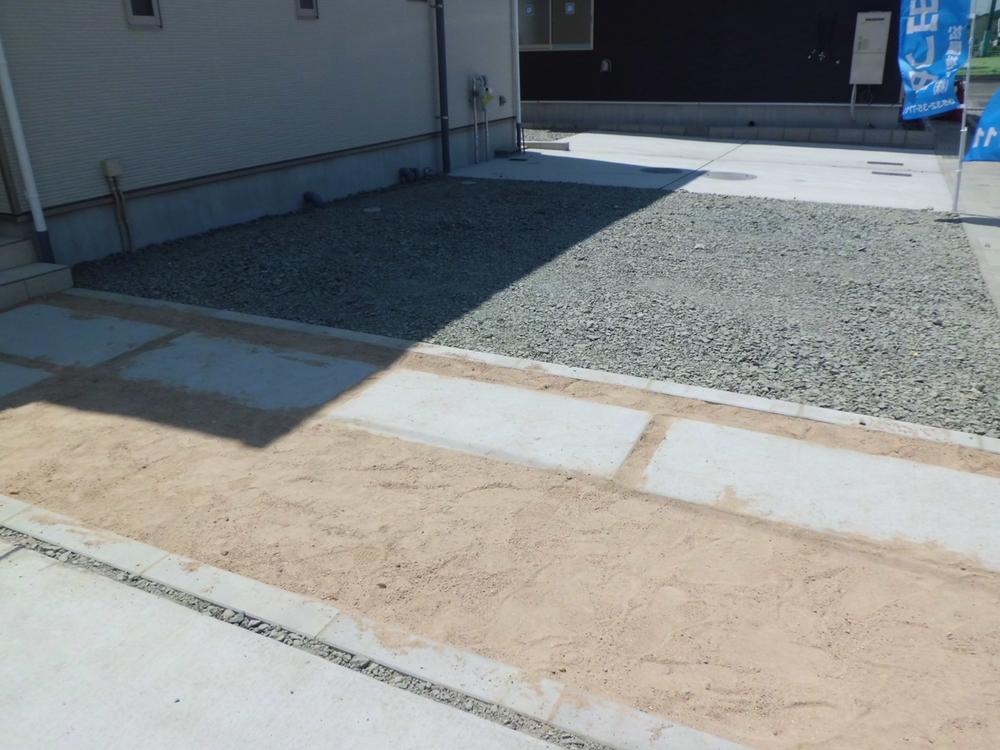 Parking lot