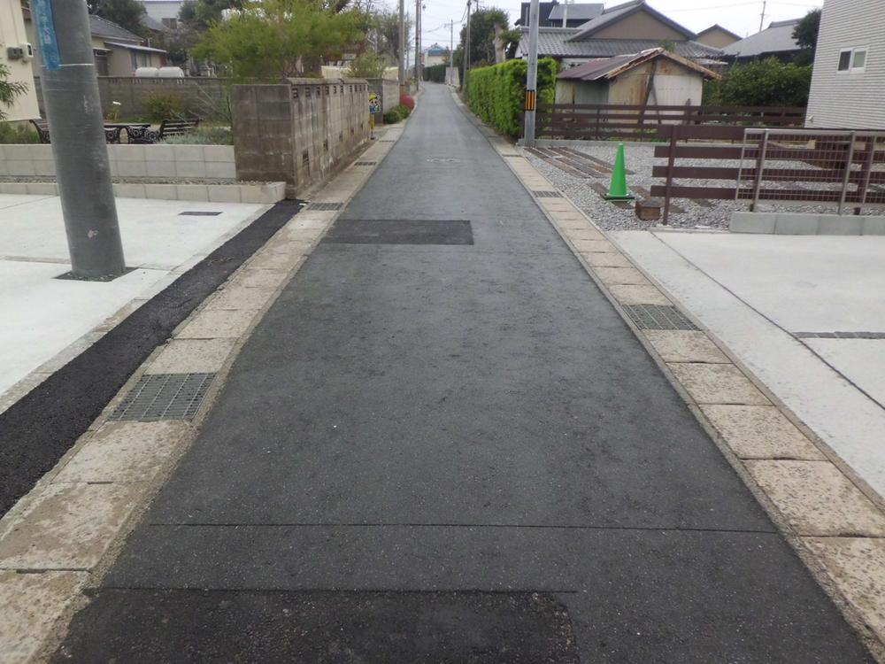 Local photos, including front road