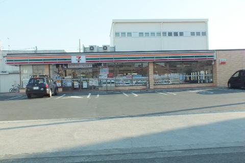 Other. Seven-Eleven Toyohashi Hashiraniban cho shop (other) up to 1214m