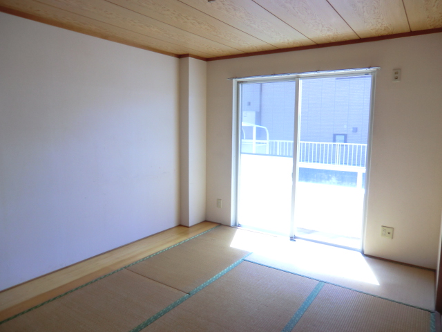 Other room space. Minami Japanese-style room