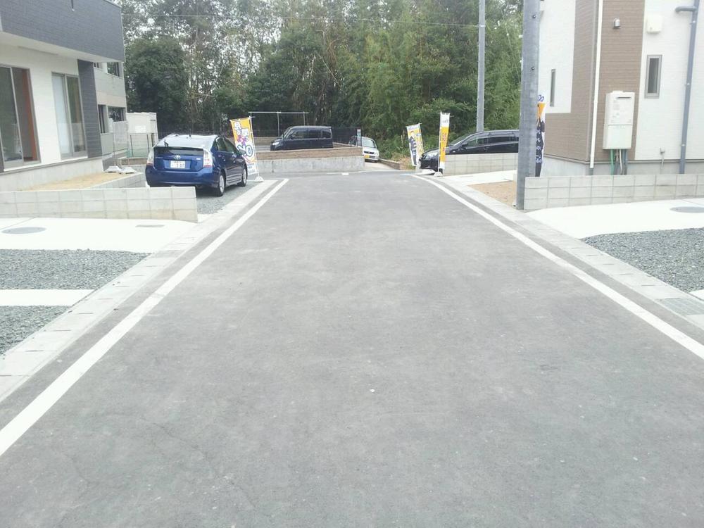 Local photos, including front road