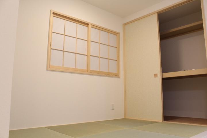 Non-living room. It will be Japanese-style room. 