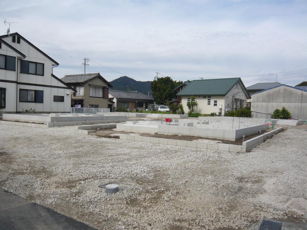 Local appearance photo. Local (11 May 2013) Shooting