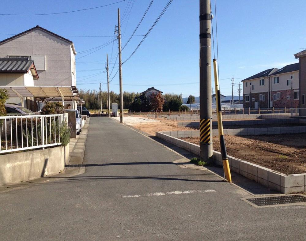 Local photos, including front road