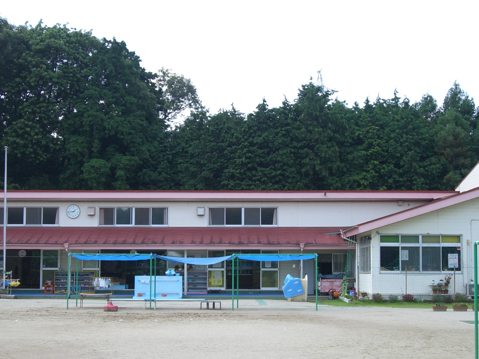 kindergarten ・ Nursery. Toyokawa Municipal Ichinomiya Eastern nursery school (kindergarten ・ 290m to the nursery)