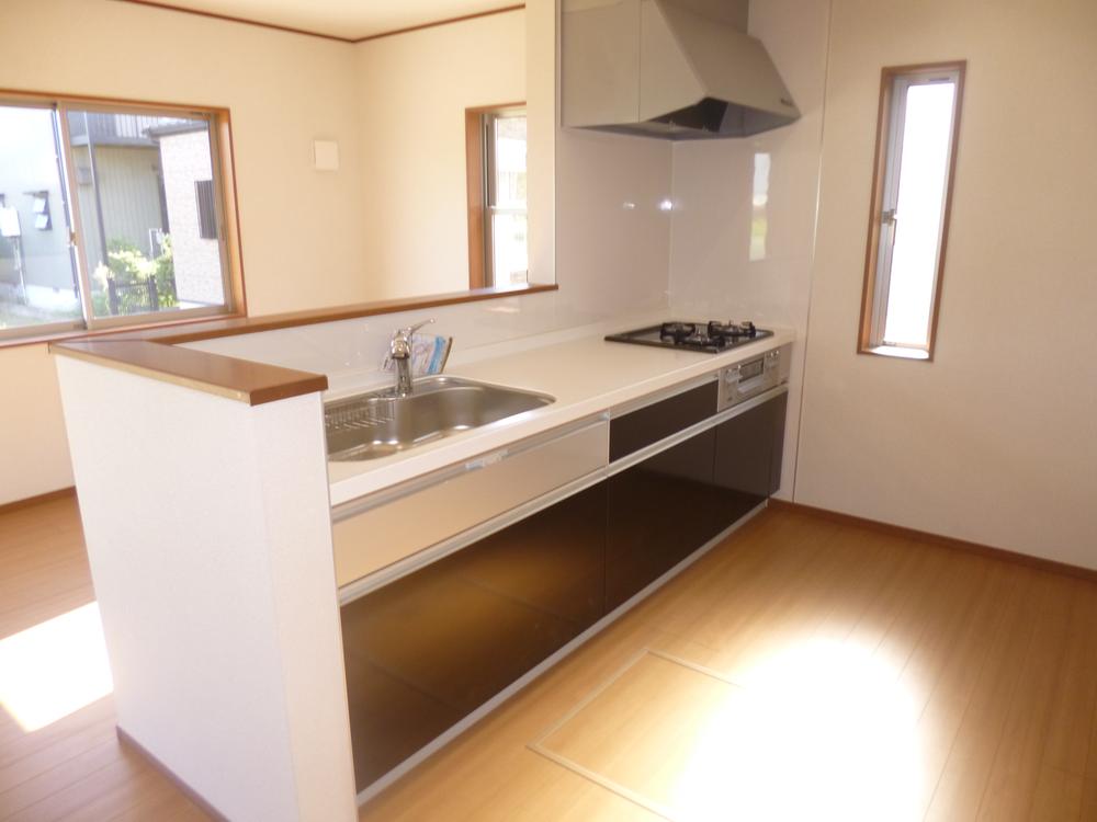 Same specifications photo (kitchen).  ☆ Face-to-face kitchen ☆ Three-necked stove ☆ 
