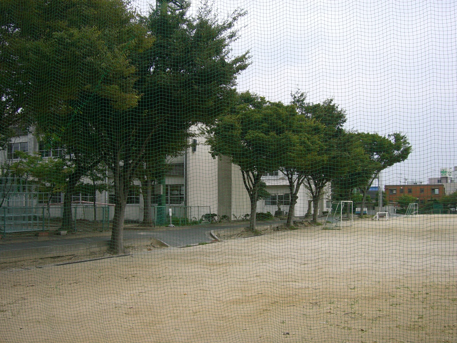 Primary school. 588m to Toyokawa Municipal Kozakai Higashi elementary school (elementary school)