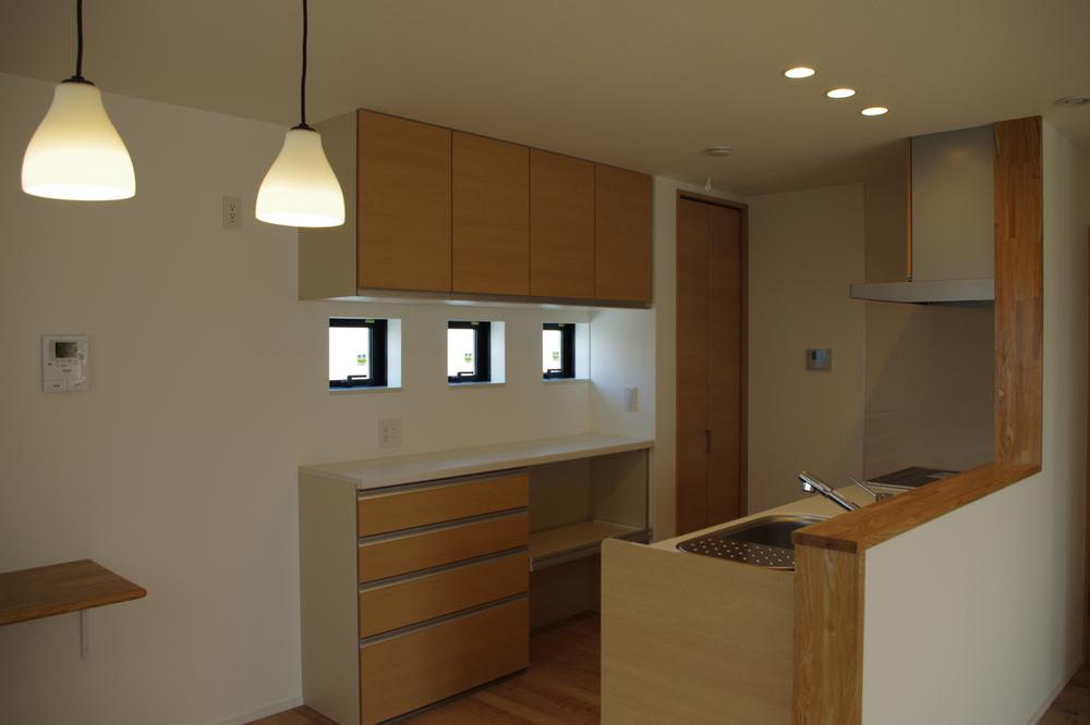 Kitchen. Indoor (11 May 2013) Shooting