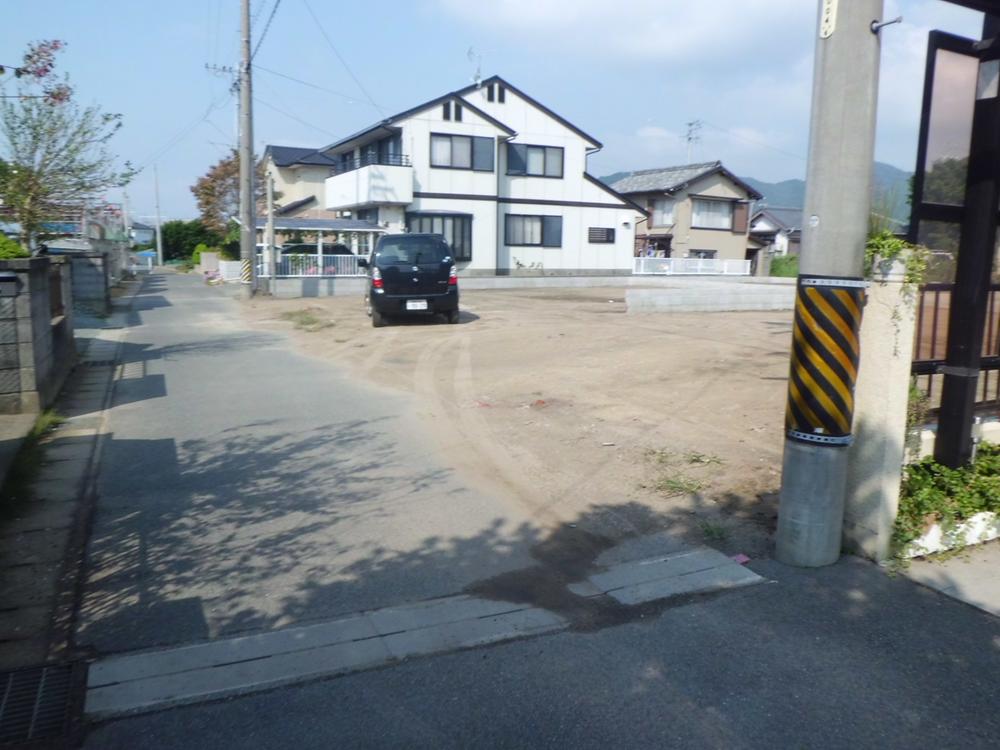 Local photos, including front road