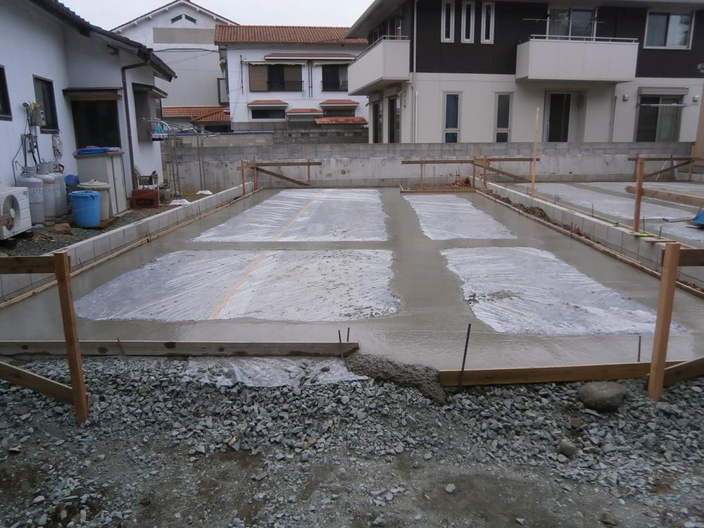 Other local. Local (12 May 2013) will guide you to the shooting model house