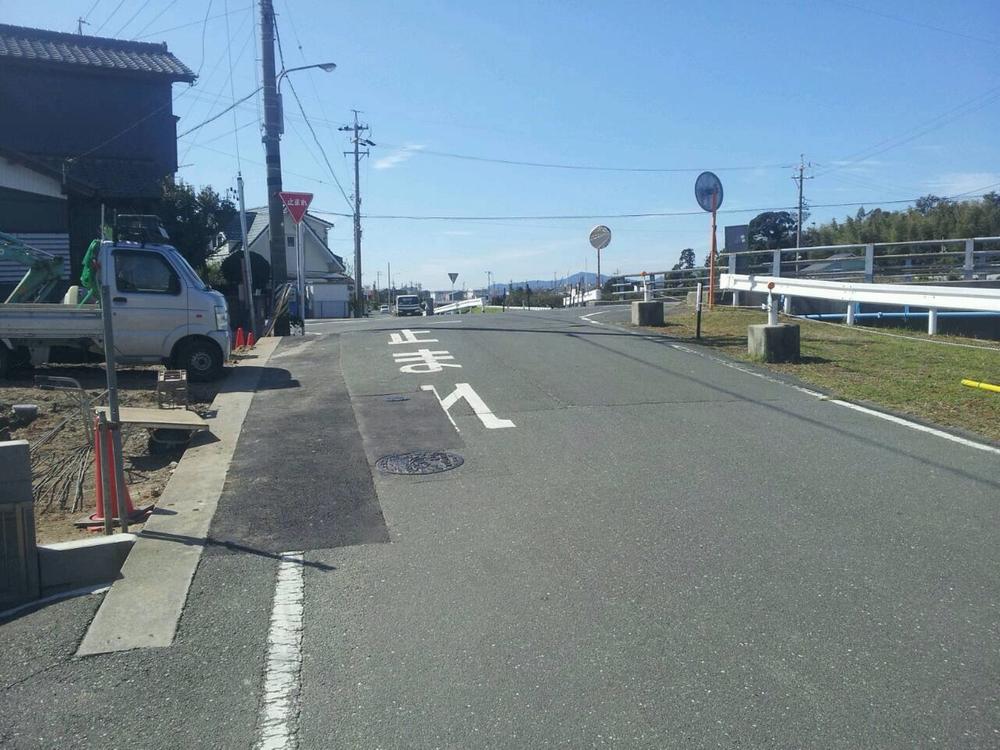 Local photos, including front road