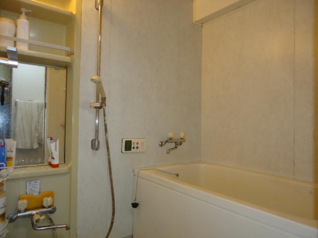 Bathroom. 1317 [130 × 170cm] Please refer to the bath of the spread of size.
