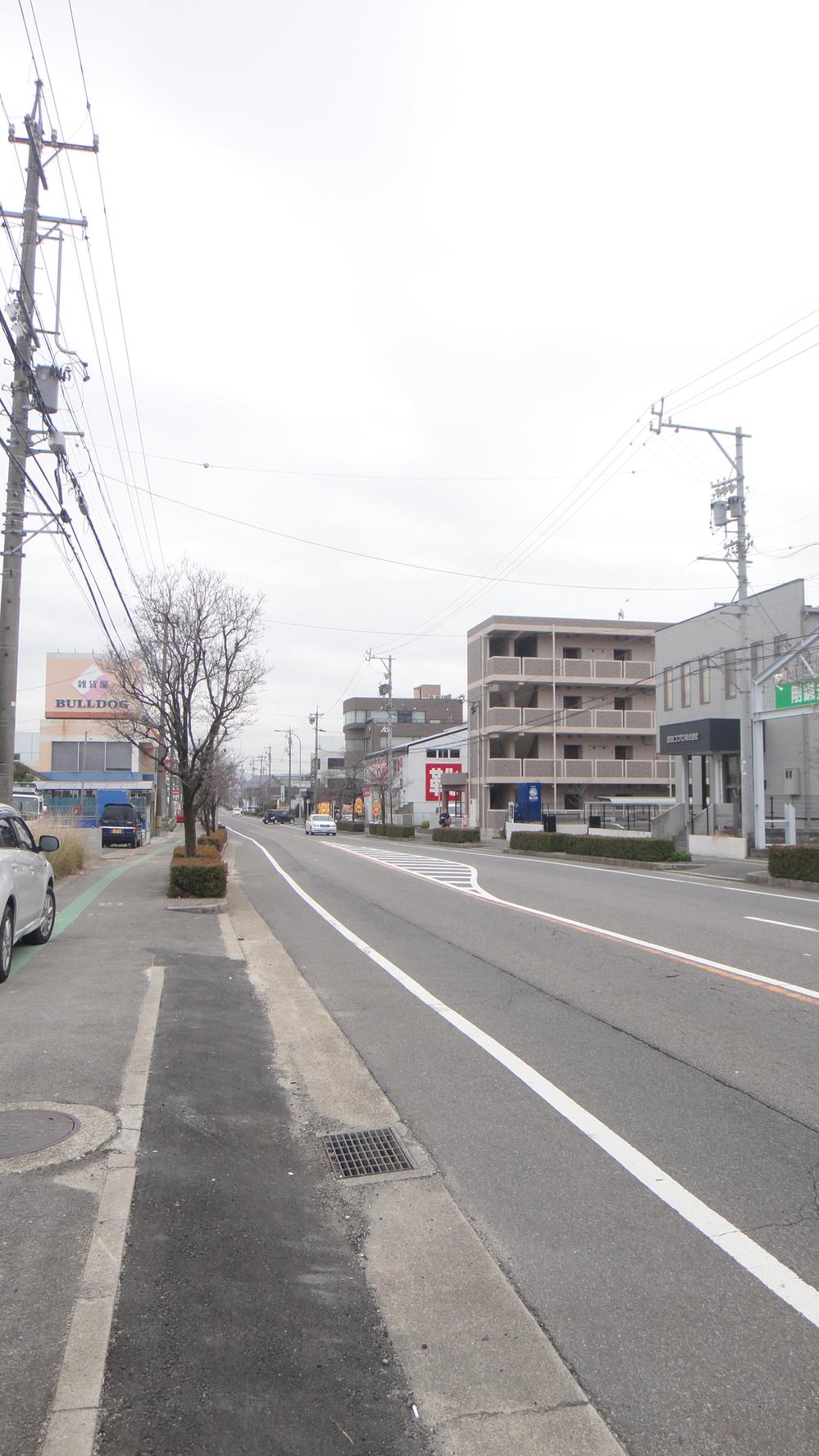 Local photos, including front road. 2013 December shooting