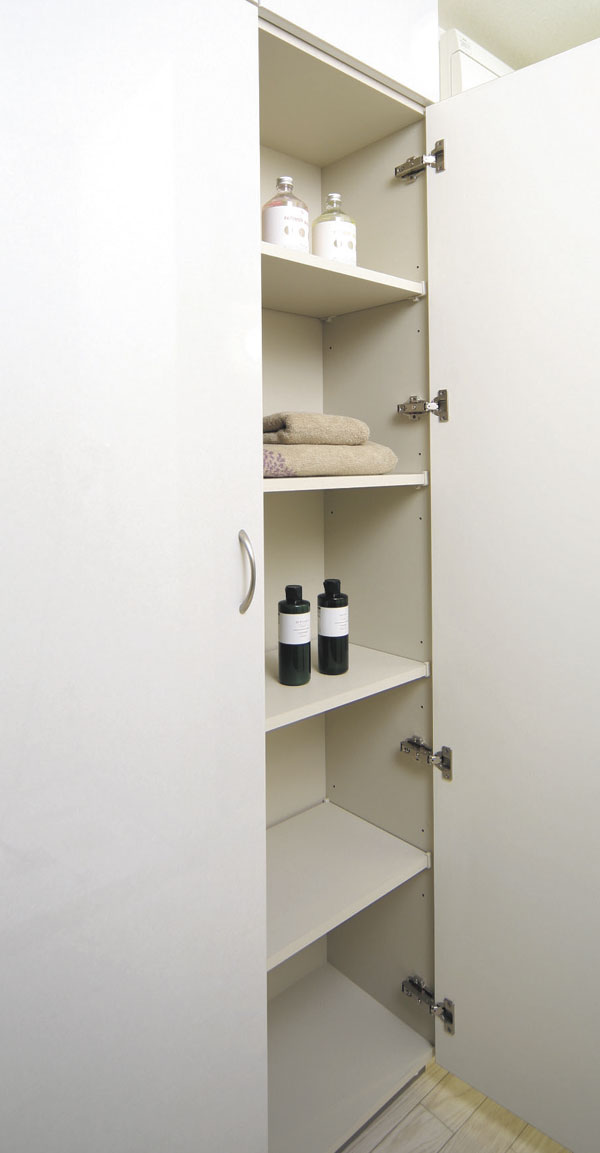 Bathing-wash room.  [Linen cabinet] Linen cabinet are available that can clean house the towels and detergents to wash room. Such as during dressing or when bathing, You can retrieve immediately what you need (same specifications)