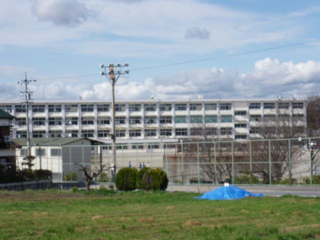 Junior high school. Municipal Aizuma until junior high school (junior high school) 2500m