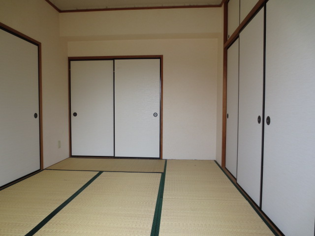 Other room space