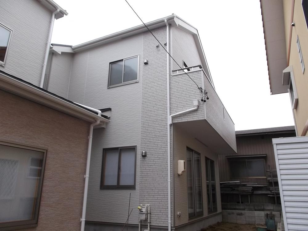 Local appearance photo