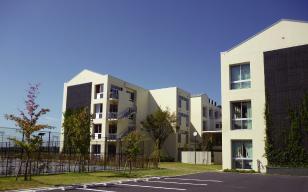 Junior high school. 478m Chardonnay Hills twist 10 minutes until the Toyota Municipal Fujioka south junior high school !! Junior high school, which was able to two years ago. We also with sunlight, It is a school that incorporates a thing of the modern new. 