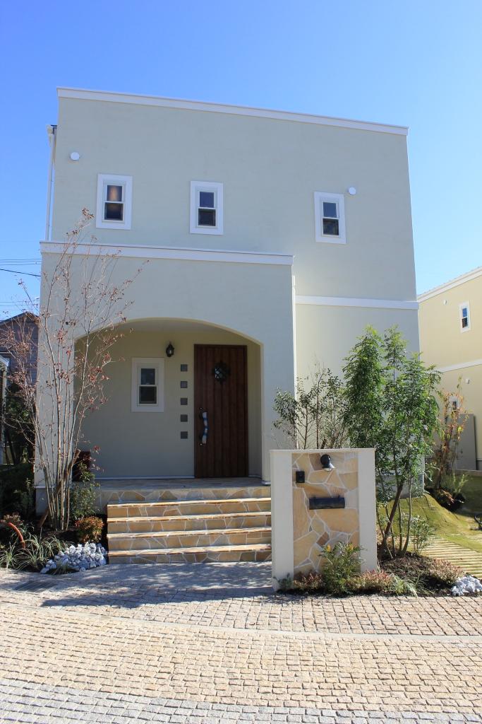 Local appearance photo. Chardonnay Hills B7 compartment, House of white painted walls, such as foreign. Plenty incorporates compartments luxurious space. In particular, a large atrium is, Is a space to be bouncing conversation of family. Even in that there is calm, Cuteness is plugged