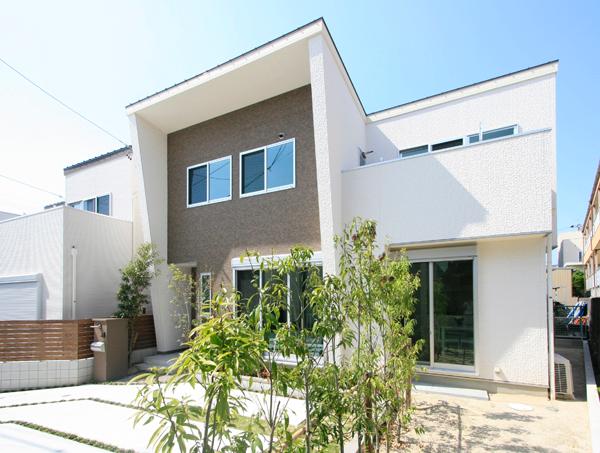 Local appearance photo. Local (May 2013) Shooting