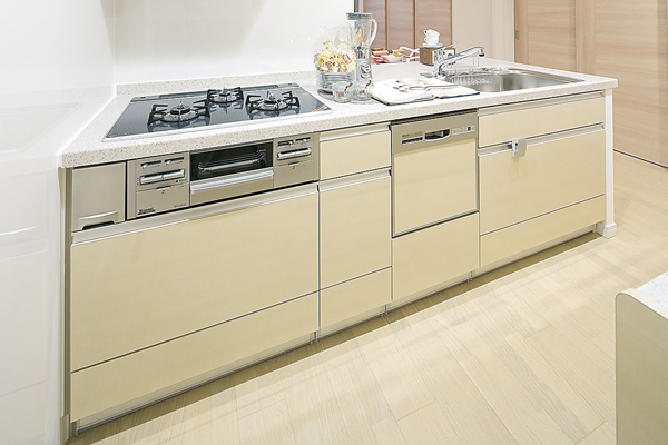 Kitchen.  [Slide cabinet] Adopt a floor storage type of system kitchen sticks to the ease and the amount of storage in the loading and unloading of cookware. Cooking is also get on happy consideration (same specifications)
