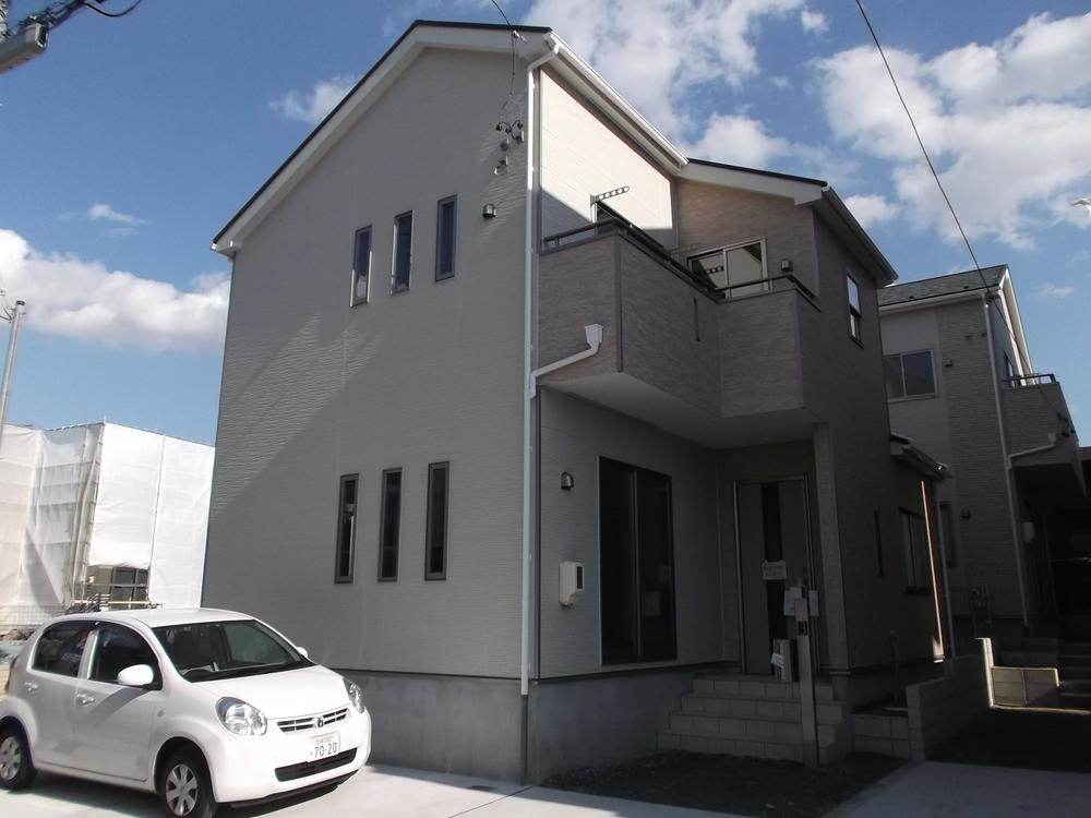 Local appearance photo. Weekday ・ It is possible your visit at any time model house regardless of Saturdays, Sundays, and holidays □  ■  ■  ◆ Please tell us your desired date feel free to.  ◆ Time of your visit to, Also accepts mortgage counseling.  ◆ Surrounding properties also will guide you. 