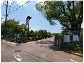 Junior high school. 1092m until the Toyota Municipal Asahigaoka junior high school